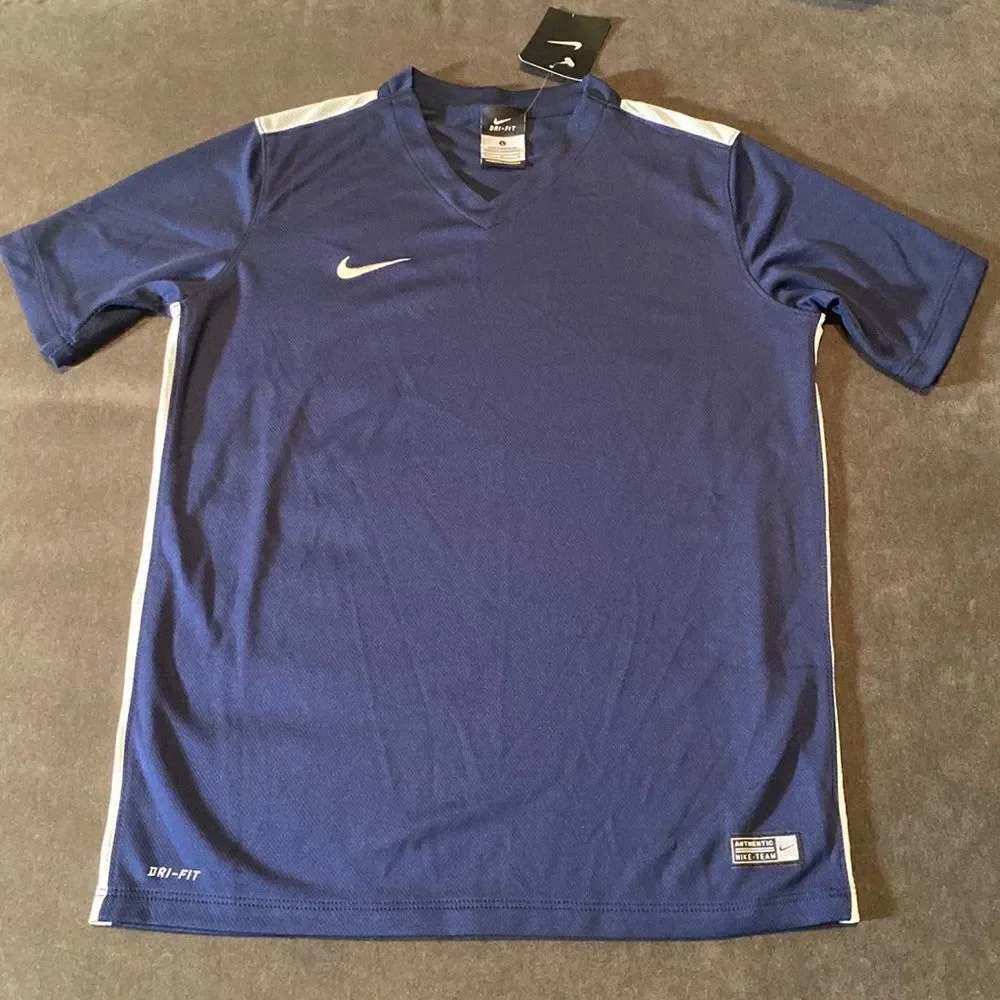 Boy’s Nike Blue T-Shirt Dri-Fit Size Youth Large NWT